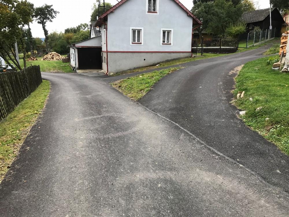 Opravy místních komunikací v k.ú. Stachy a k.ú. Jaroškov